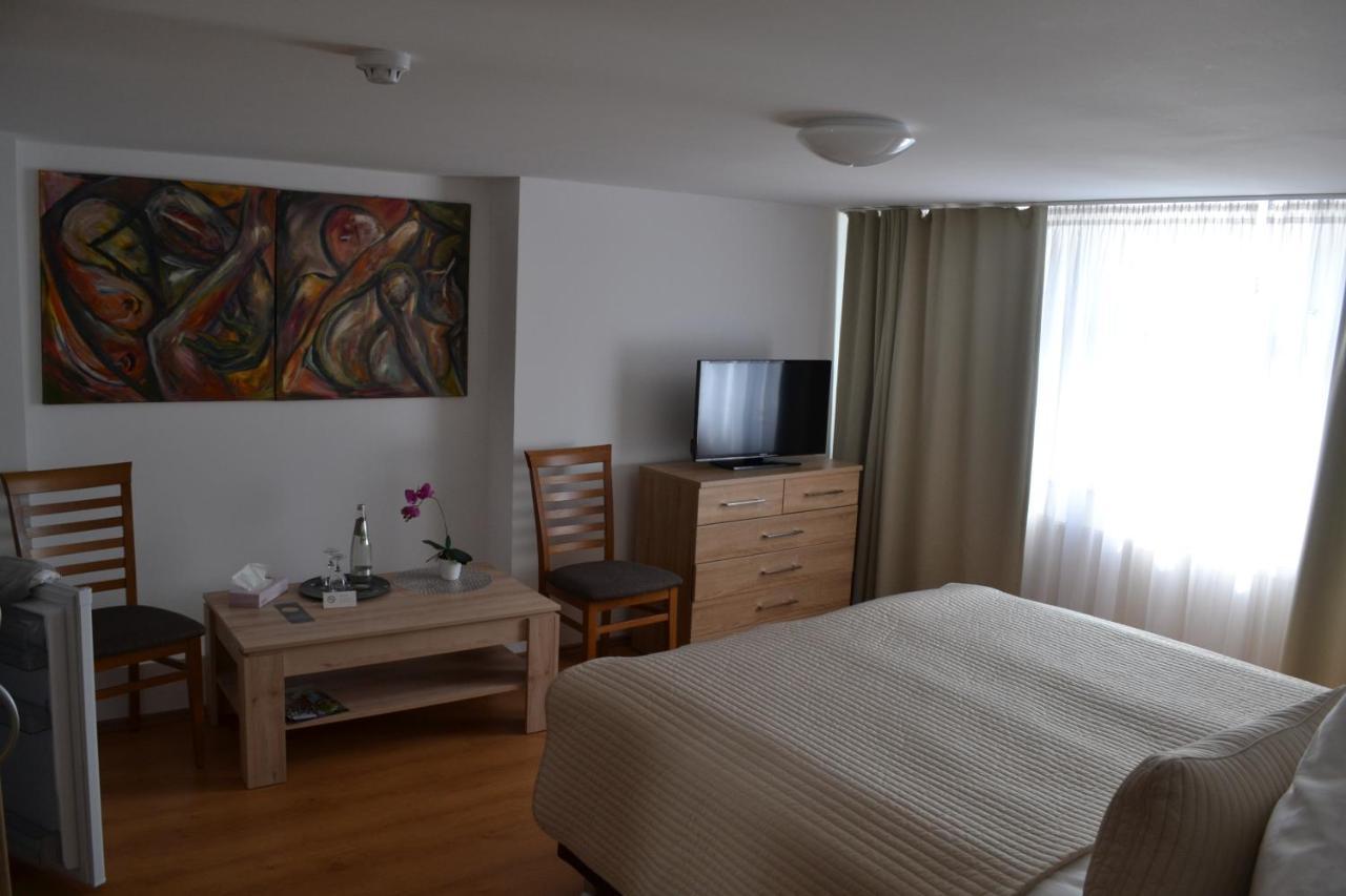 Pension Klitzeklein Zentrum Wertheim Kültér fotó